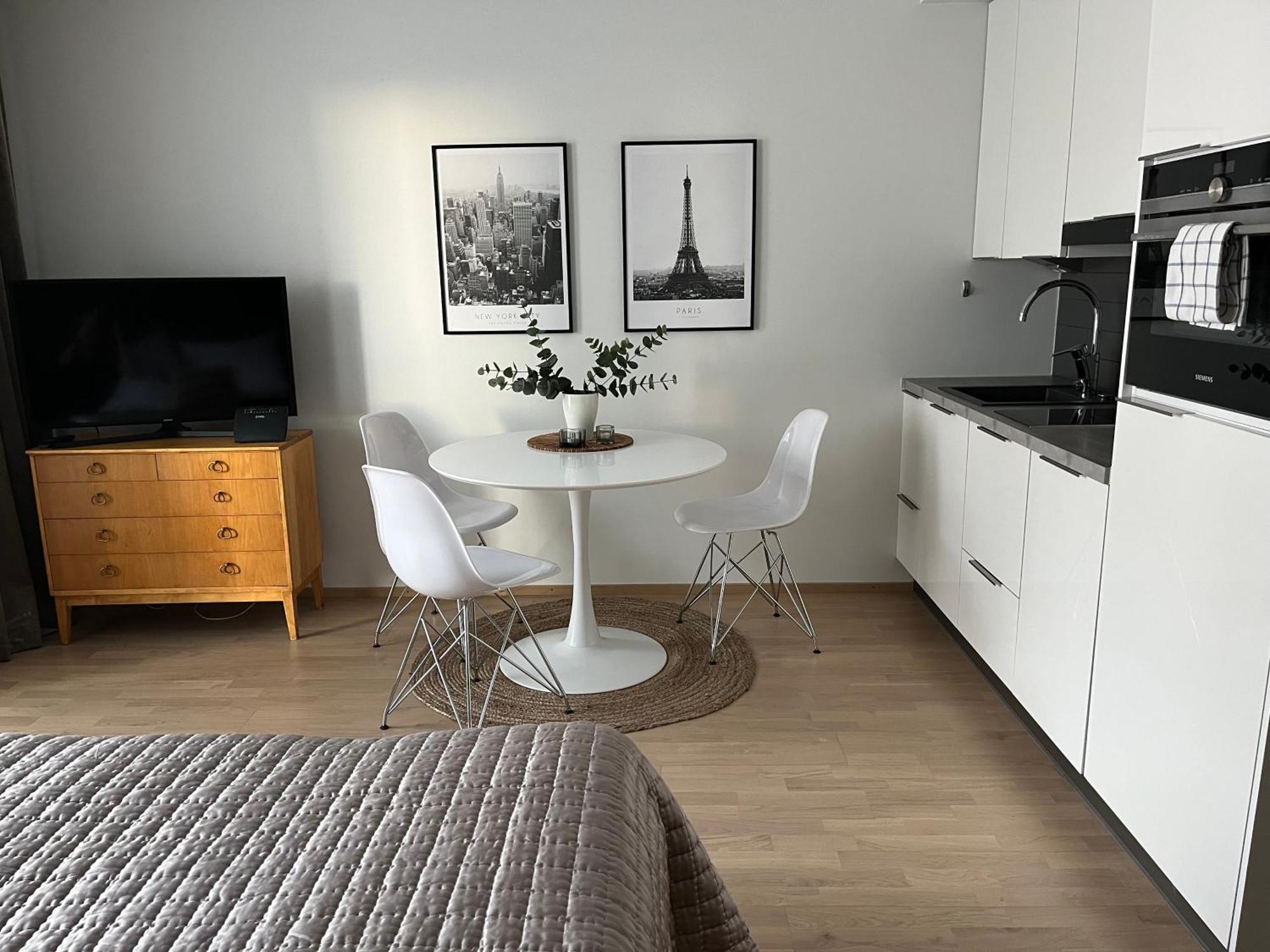 Studio Vip - Close To Airport And Tikkurila Train Station Vanda Eksteriør bilde